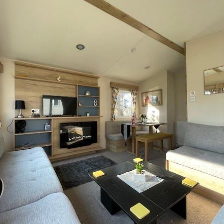 Deluxe, 3 Bed Holiday Home At Combe Haven Holiday Park Hastings Exterior photo