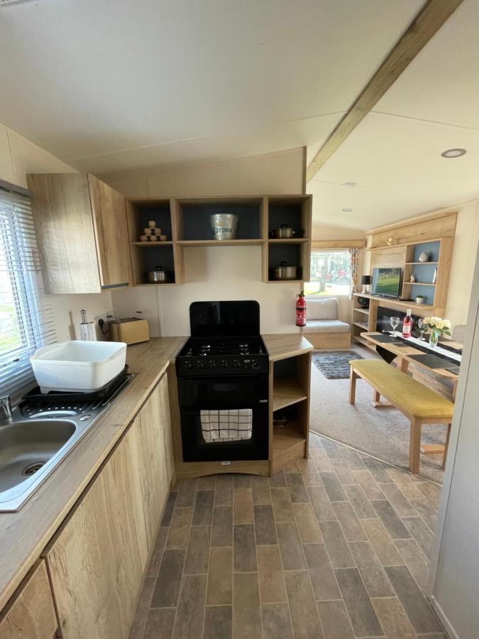 Deluxe, 3 Bed Holiday Home At Combe Haven Holiday Park Hastings Exterior photo